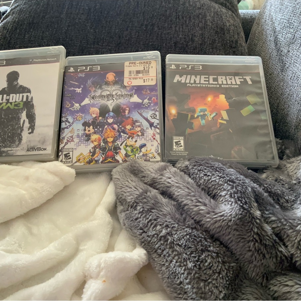 Sony PS3 Game Trio - Black and White Cases